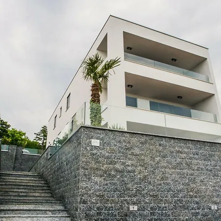 The View Luxury Apartamento Dramalj